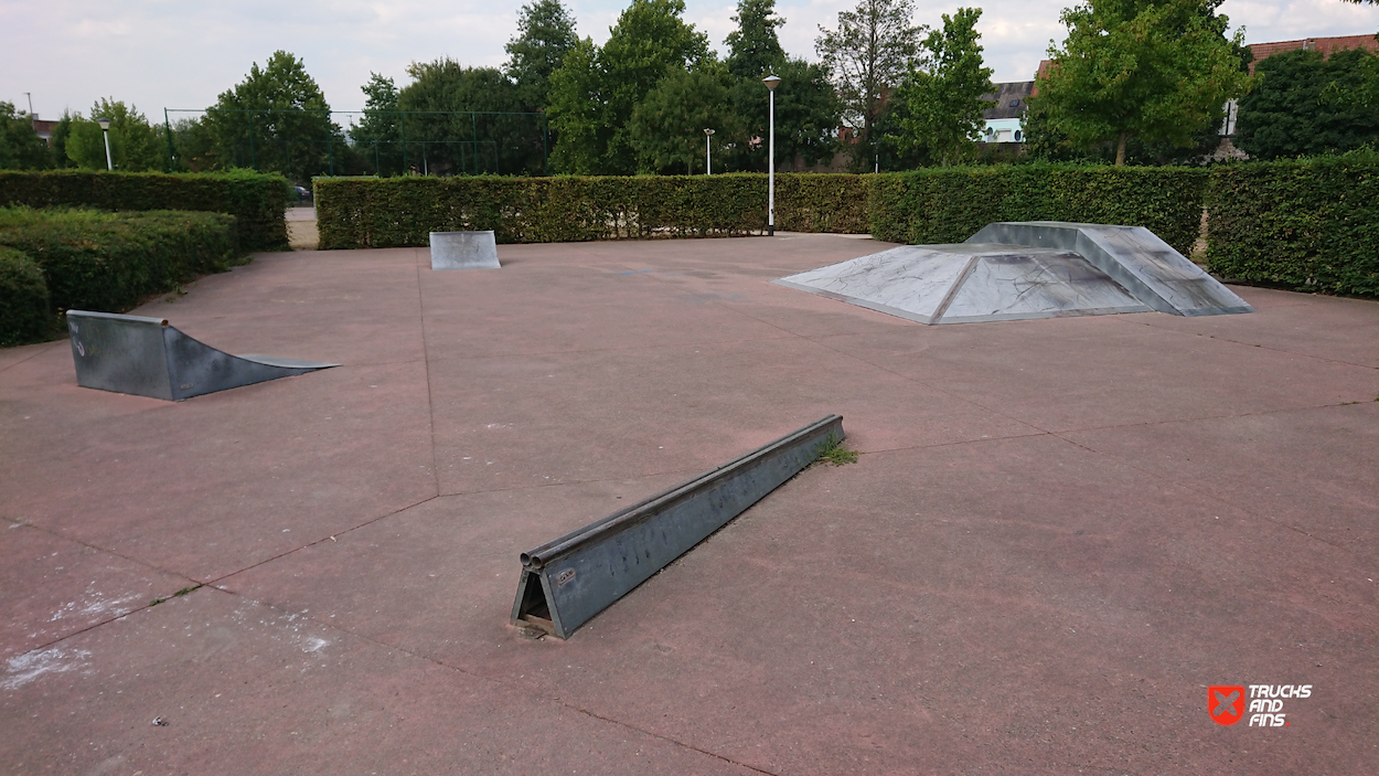 William Tyndale skatepark